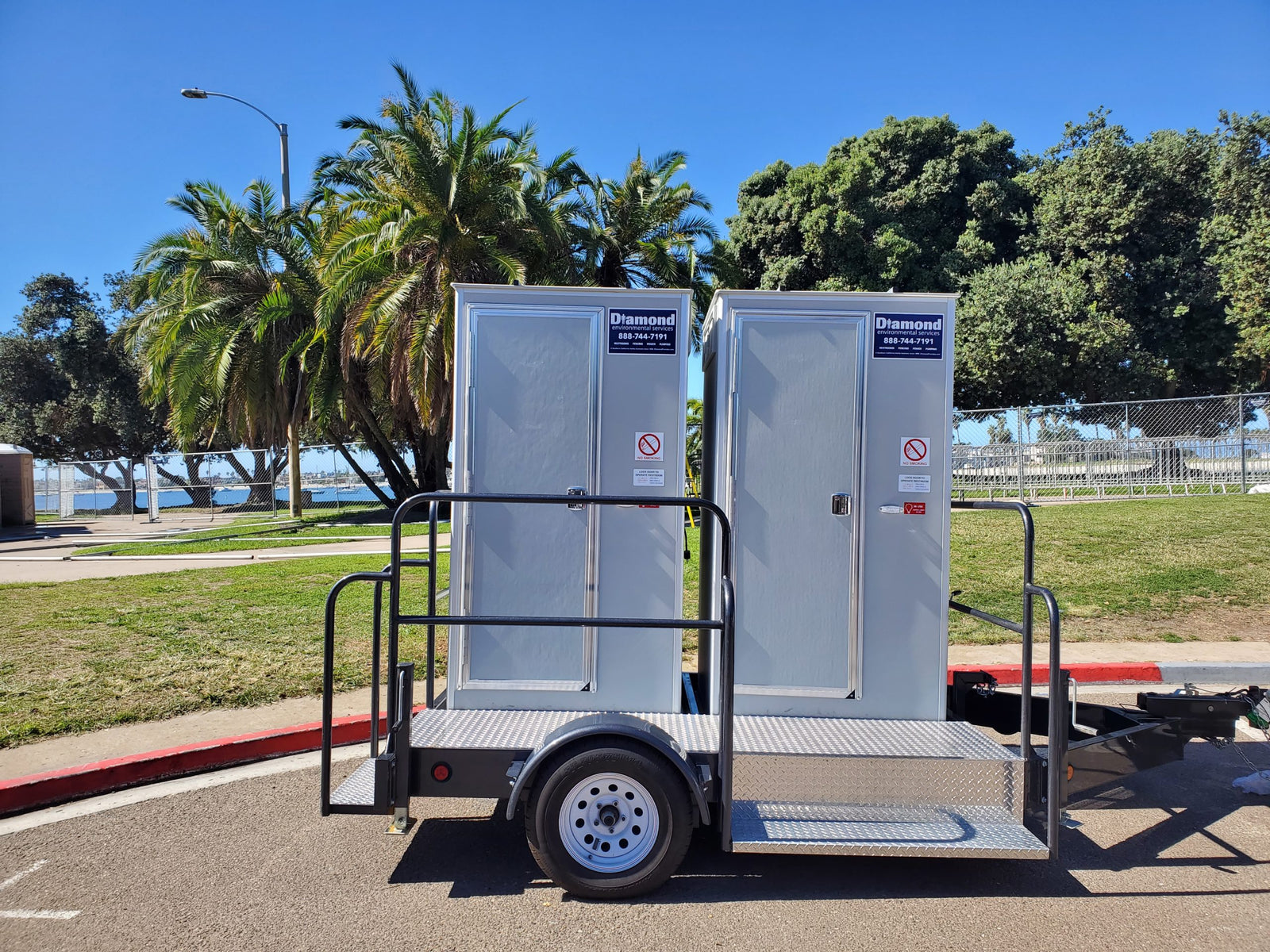 Double Solar Elite Flushing Trailer
